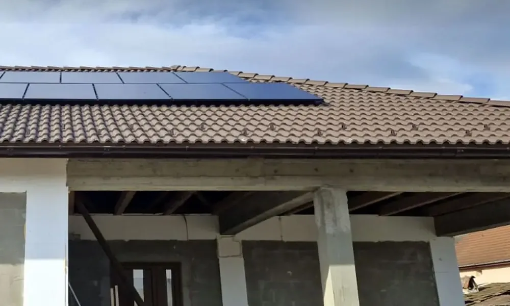 Sistem fotovoltaic 5,5 kW instalat în Micăsasa, jud. Sibiu
